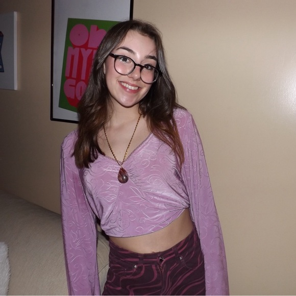 Meet your Posher, Kaci - Picture 1 of 1